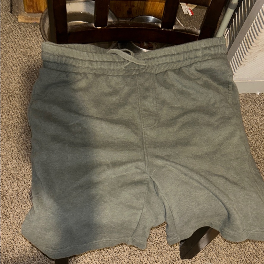 No Boundaries Men's Athletic Gray Shorts